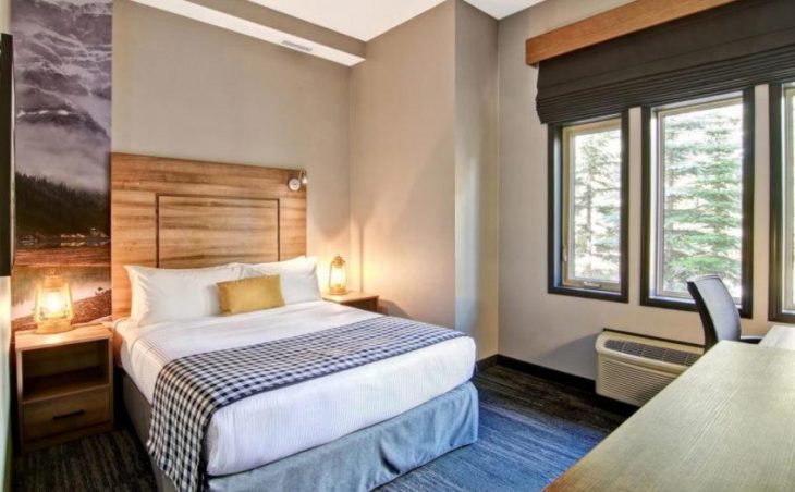 Canalta Lodge in Banff , Canada image 2 